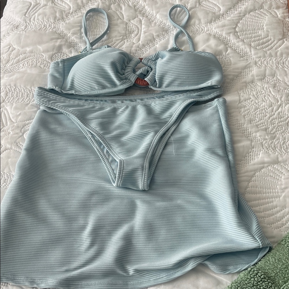 House of Harlow 1960 Sky Blue Bra and Panty Set